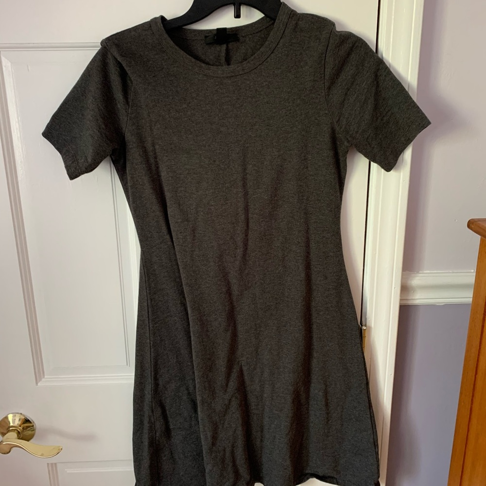 Dress - Picture 2 of 5